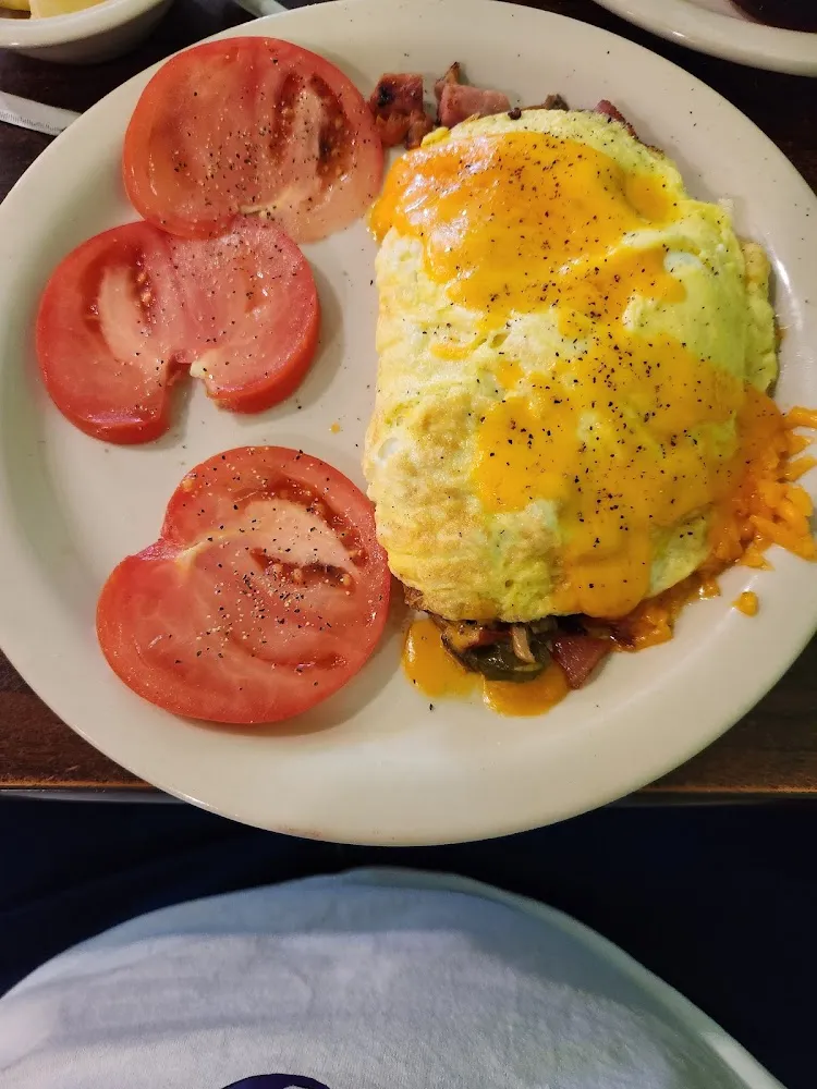 Omelettewith Tomato Slices